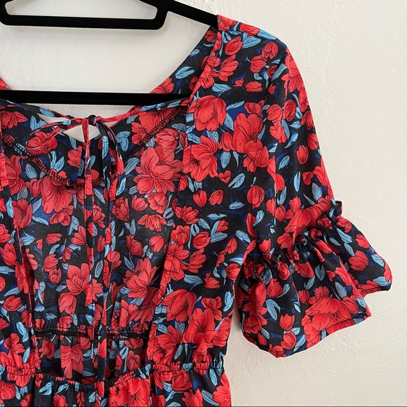 Preloved tie back floral dress - Picture 5 of 9